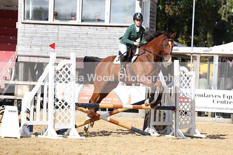 3E7A5316 - Class 9: 80cm Senior