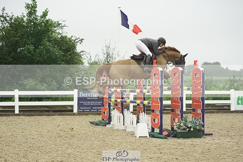 230722A-142244-09646 - Cls 23, 1 Star Gold 1.30m