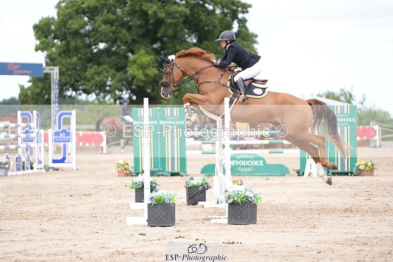 250801-113147-04938 - Cls 14 Snr Fox 1st Rnd