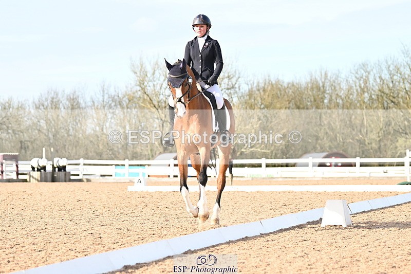 240324A-160850-04764 - Novice 28, 15.33 to 16.15