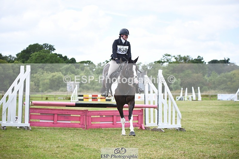 240630-141224-01672 - 838-April_Dawe-Scallywag_Scandal