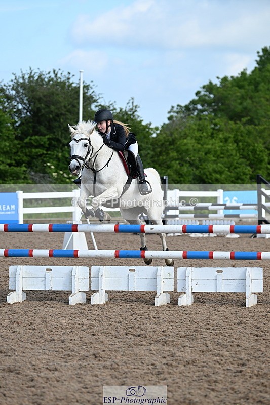 240609A-093209-03506 - Cls 21 Pony Discovery and 90cm Open