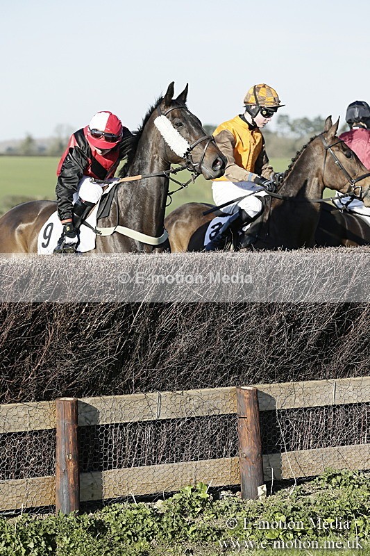 PtP 250317 447 - V.W.H. Hunt Point-to-Point Siddington 25/03/17