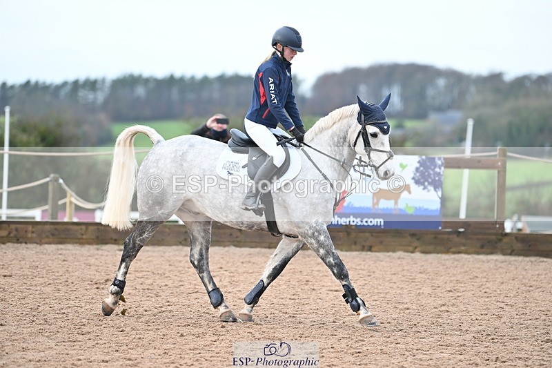 231203A-112258-00803 - Cls 16+17 Club and Schools 80cm