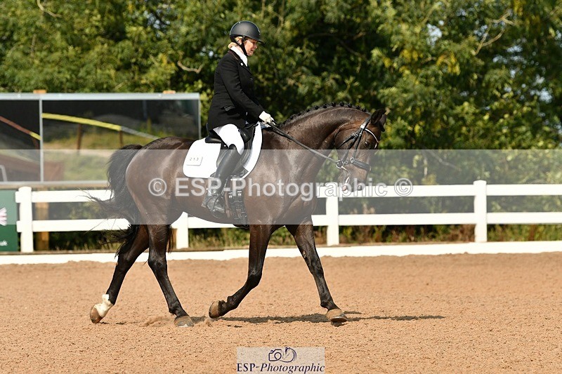 250817-112000-08540 - 213-mrs.nicola.m.NichollsSir.Sherman.Astwood