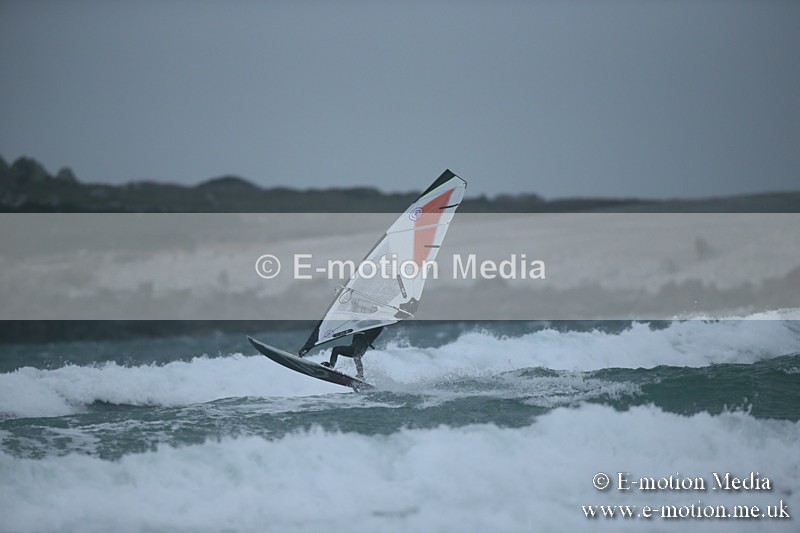 WS 030413-76 - Windsurfing