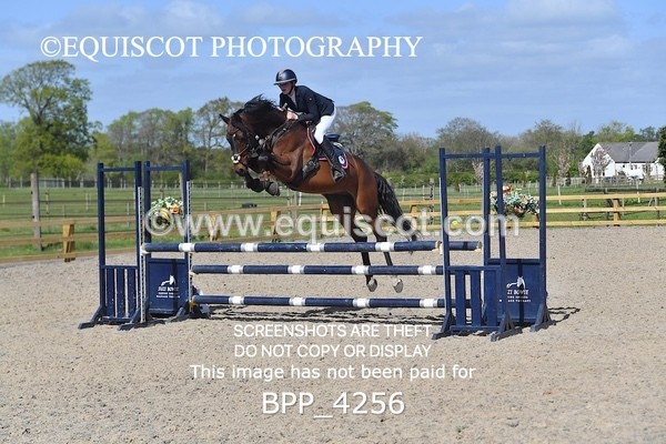 BPP_4256 - CLASS 7 Senior Discovery/ 1m Open