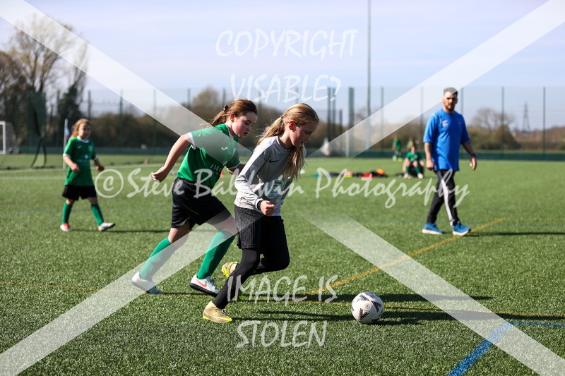 1DX30479 - 2026-03-21 FC Abbey Meads U9 Purple Girls V Stratton Juniors FC U9 Pheonix Girls
