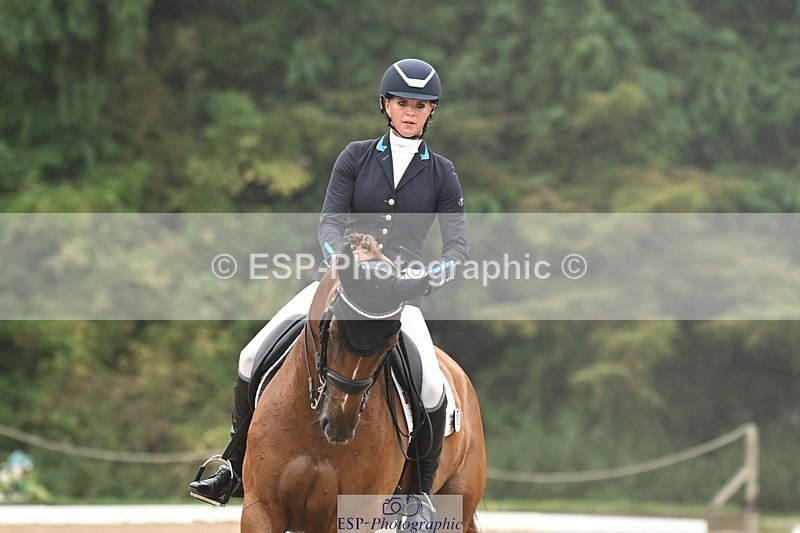 240811-113731-05558 - 243-Jessica.Davies-Kadanz.II