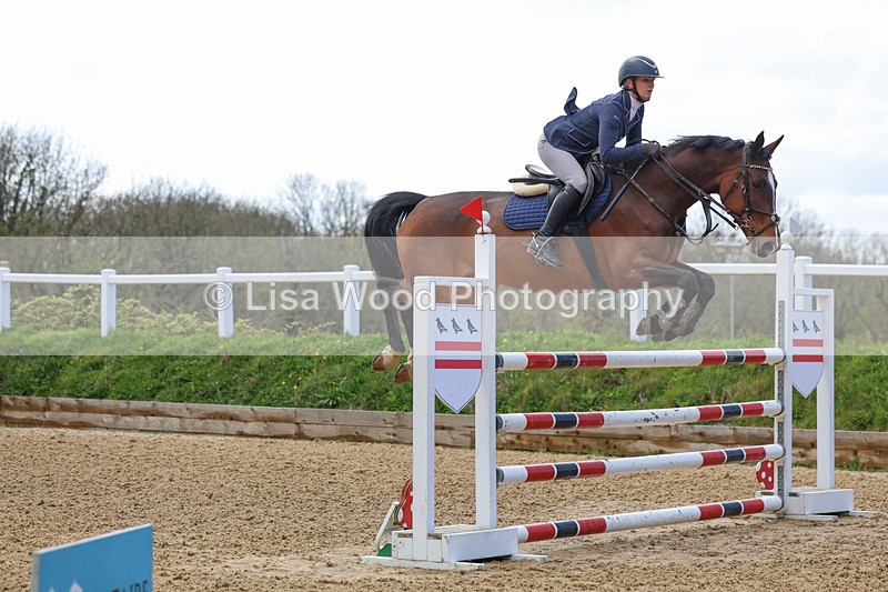 3E7A2135 - Class 8: Senior Foxhunter/1.20 open