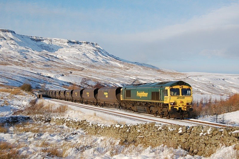 18.12.09 66515 6M31 Ravenstruther - Ratcliffe, Ais Gill Milepost 260 - Ais Gill - Milepost 260