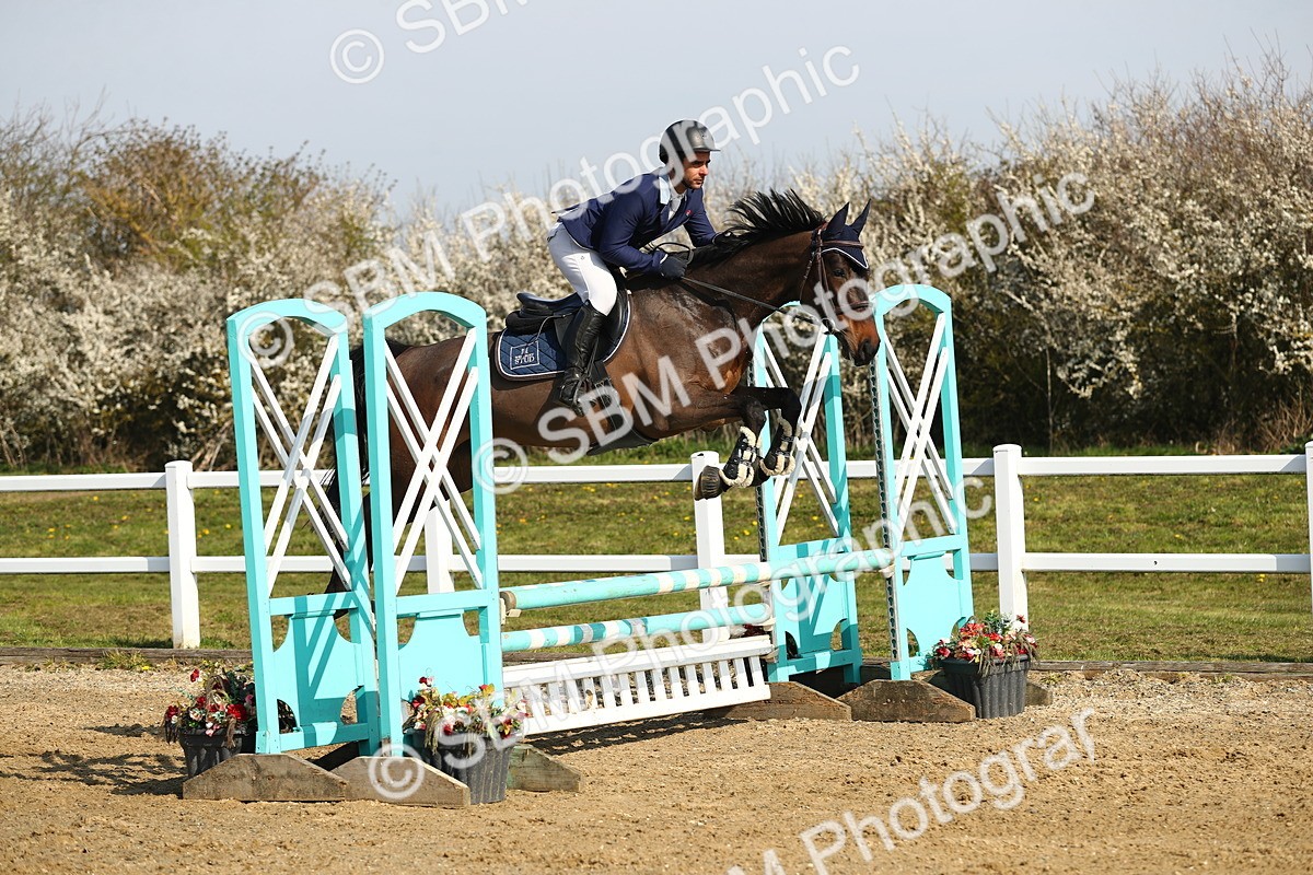 SBM_002000 - Class 8 - Senior British Novice - 90cm