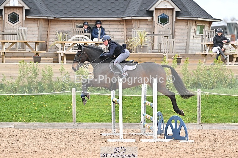 250414-120155-00768 - 1.10m Round 1