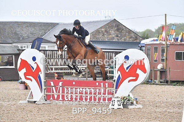 BPP_9459 - CLASS 33 MON Scottish Champions Tour Spring Final 85cm