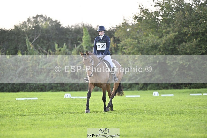 241025-101844-05736 - 359- Harriet Birkby- CBH CLOVER LINING