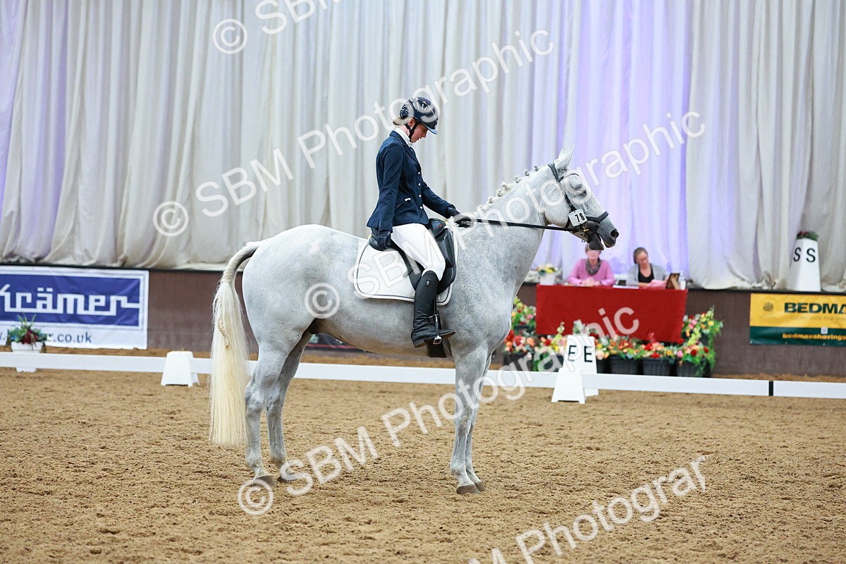 SBM_004080 - Class 12 - E2 Championship - 14.50-15.53