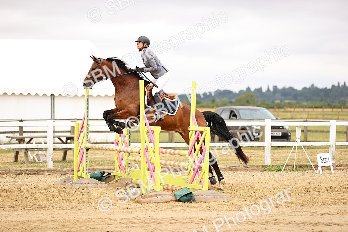 SBM_024732 - Class 9 - Senior British Novice - 90cm