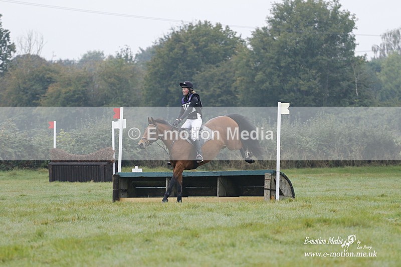 WWHT 171021 0478 - Novice Restricted (0.80m)  17/10/21