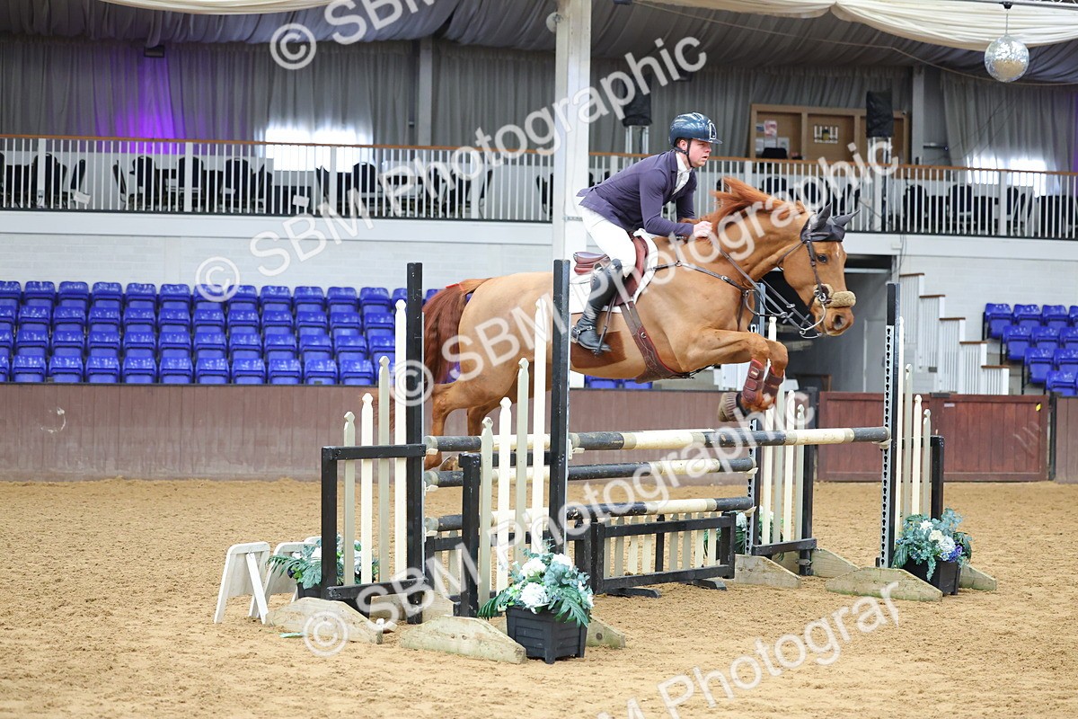 SBM_003036 - Class 8 - Senior Newcomers - 1.10m