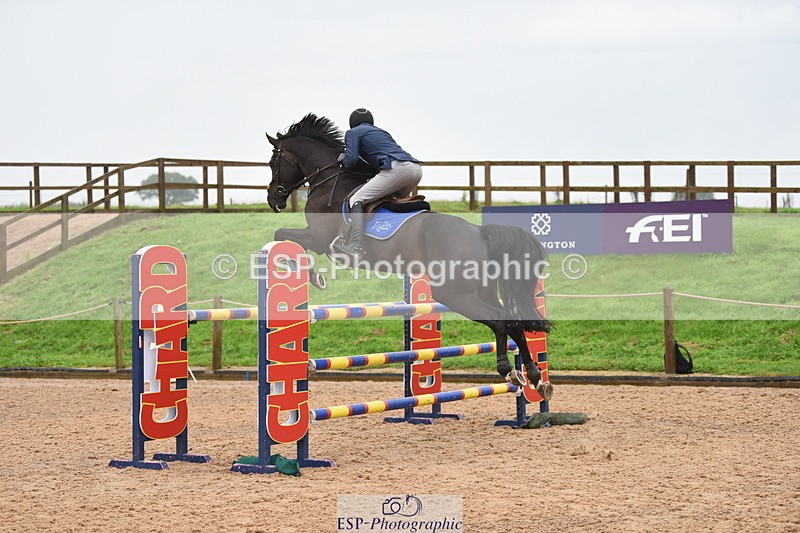 230916A-102532-03798 - Cls 14 Snr Foxhunter