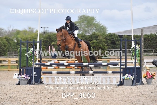 BPP_4060 - CLASS 4 Senior BritiNovice/ 90cm Open