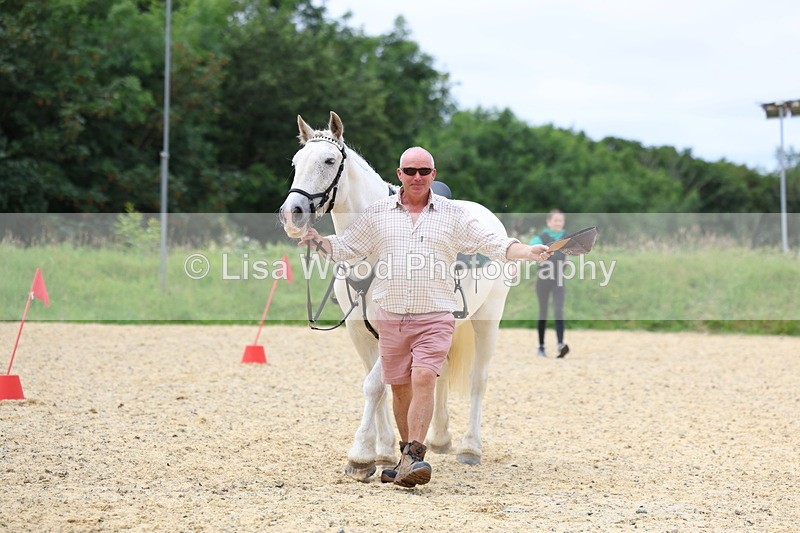 3E7A0148 - Egg and Spoon