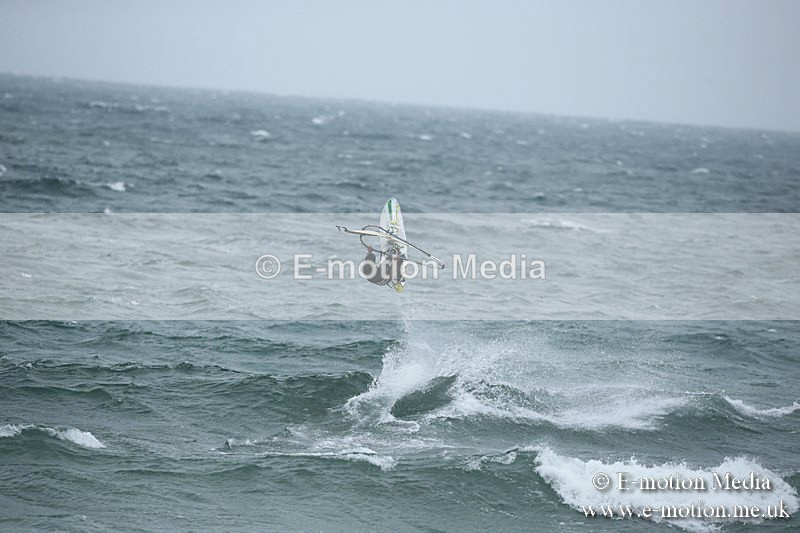 WS 150913-95 - Windsurfing