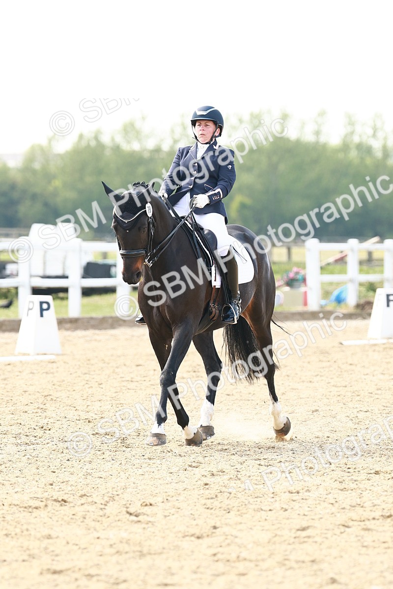 0B8A7253 - Class 12 - Medium 4