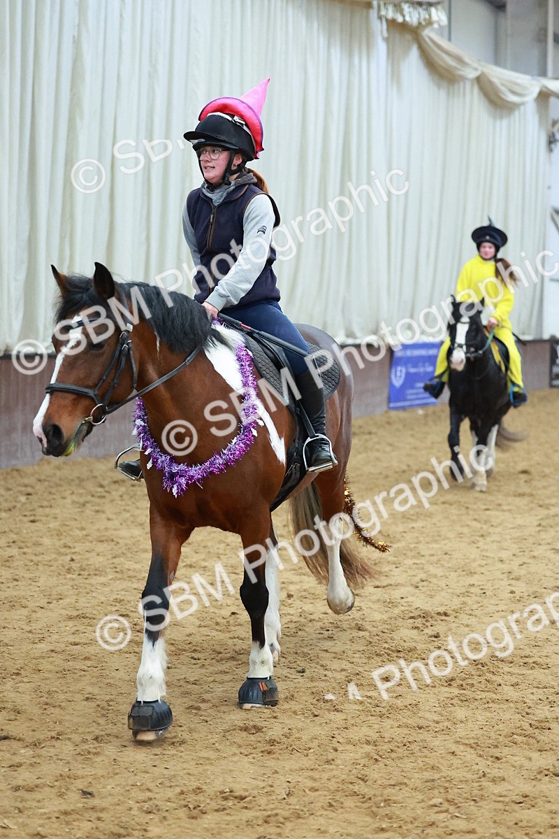 SBM_002861 - Class 4 - Pairs