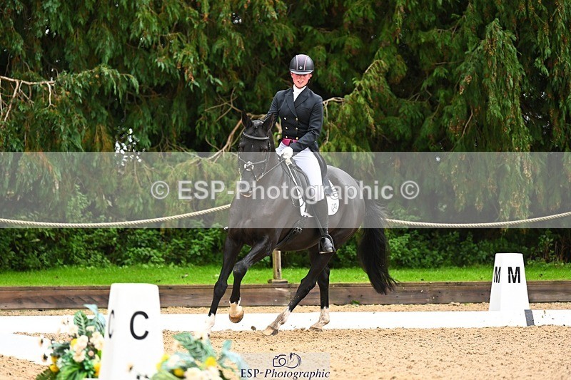 231021-121058-14919 - 243-CALZINI-Evelyn.Titterton-DR