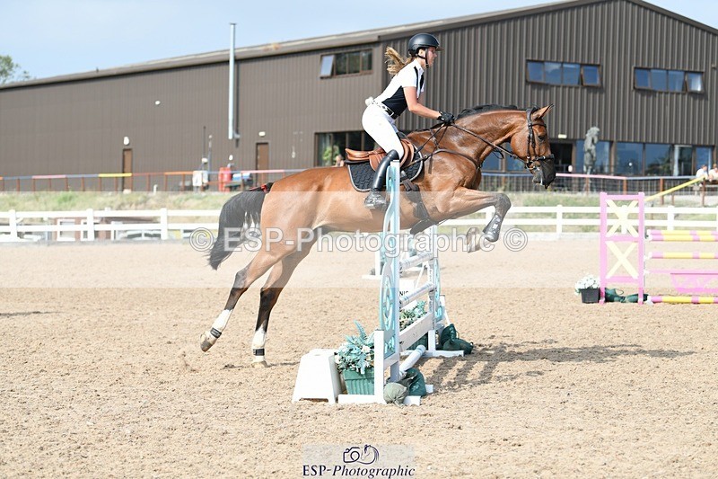 250725-165138-04028 - Cls 10 1.05m Amateur Quali