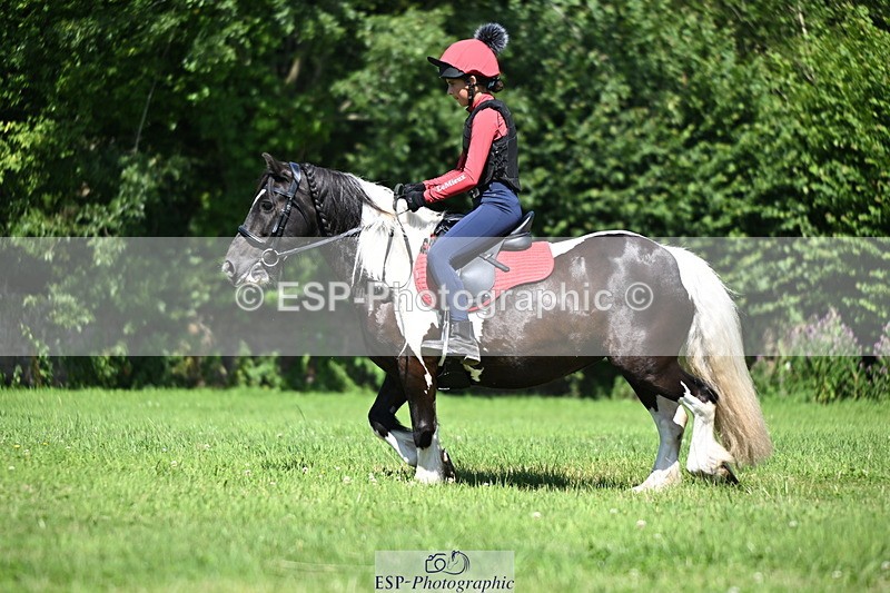 240729B-142615-02770 - Abbie's Group XC