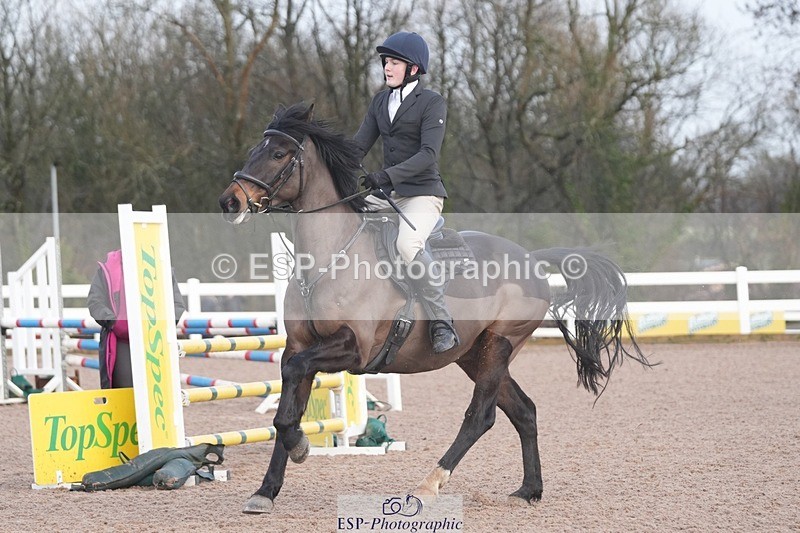 260201-095807-02934 - Cls 16 British Novice and 90cm