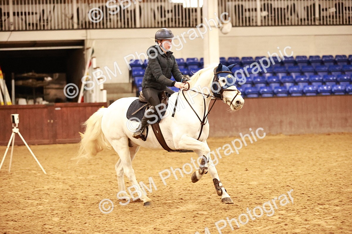 SBM_004074 - Class 14 - Clear Round 80cm