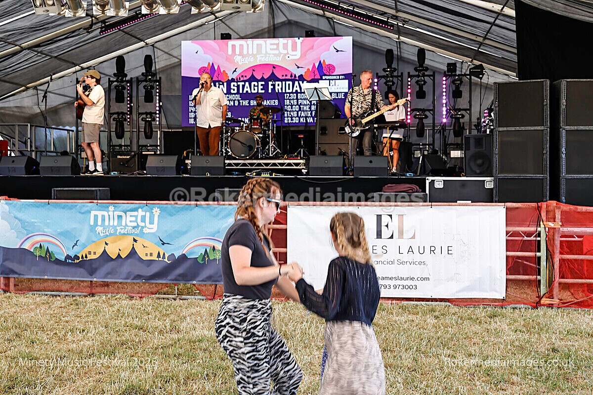 _MGL7112 - MINETY 2025