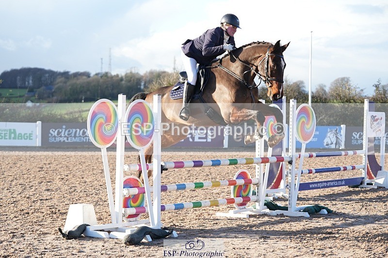 251129-135500-00739 - 90cm