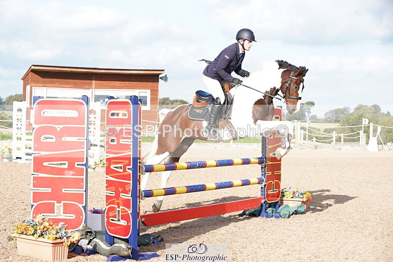 241005A-095234-04346 - SAT Cls 8 Snr British Novice & 90cm Open