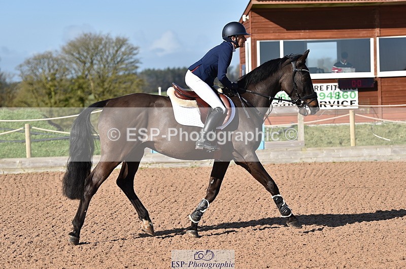 240306A-100128-00685 - Cls 1 British Novice and 90cm Open