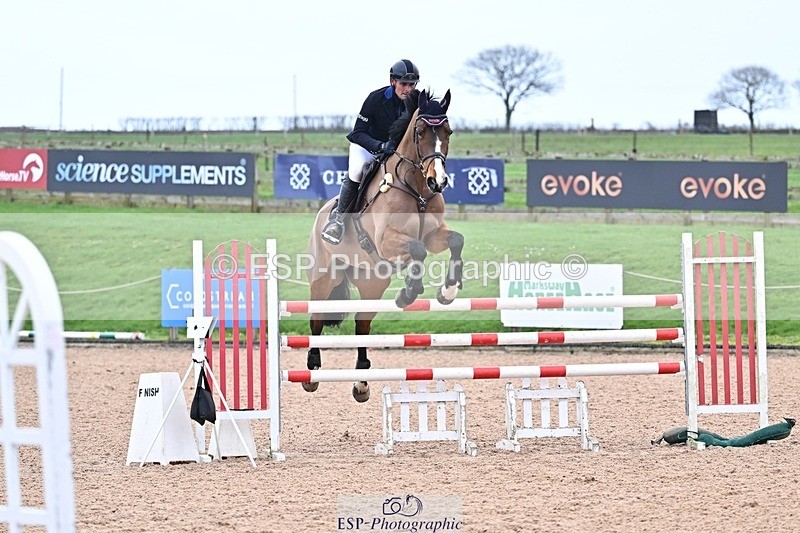 260211-133635-00586 - Cls 5 Foxhunter and 1.20m