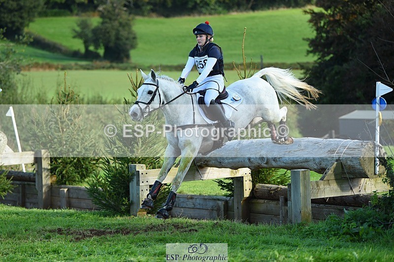 231022-114350-25911 - 258-NOBBER.TADA-Olivia.Mathieson-XC