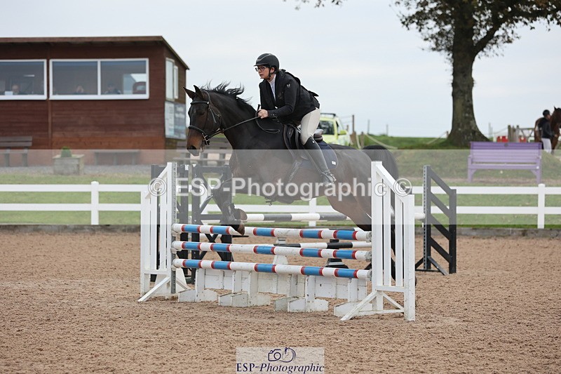 241101A-082251-00201 - FRI Cls 2 British Novice and 90cm Open