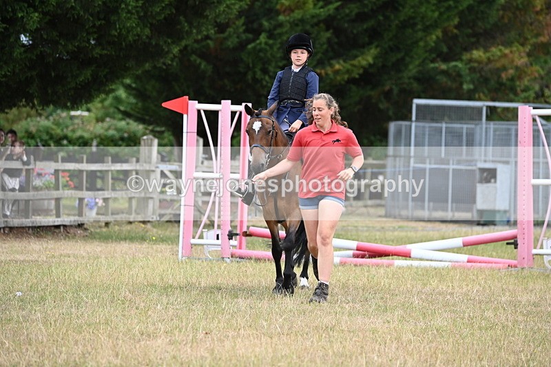 WJ6_9420 - Class 12 Minimus Jumping 45cm