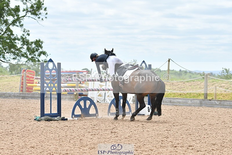 240609A-140651-06015 - Cls 19 Snr Foxhunter and 1.20m Open