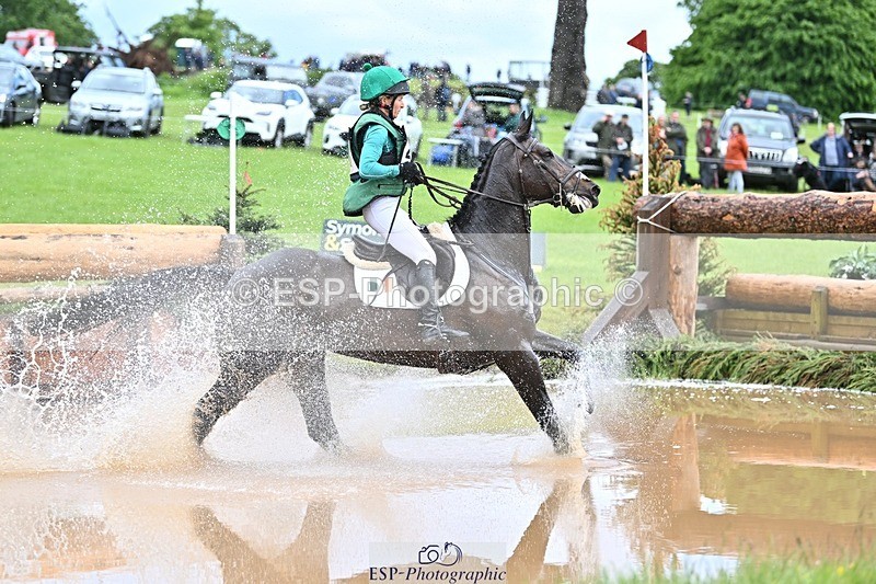 240526-140644-23737 - 447-ACTION_LADY_M-Sarah_Ennis