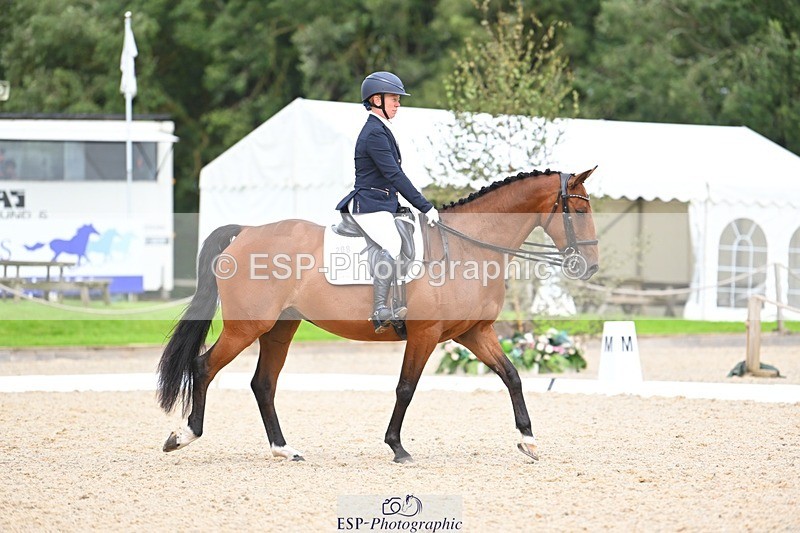 230813-172352-08655 - Cls 14 Medium Silver 16.45 to End