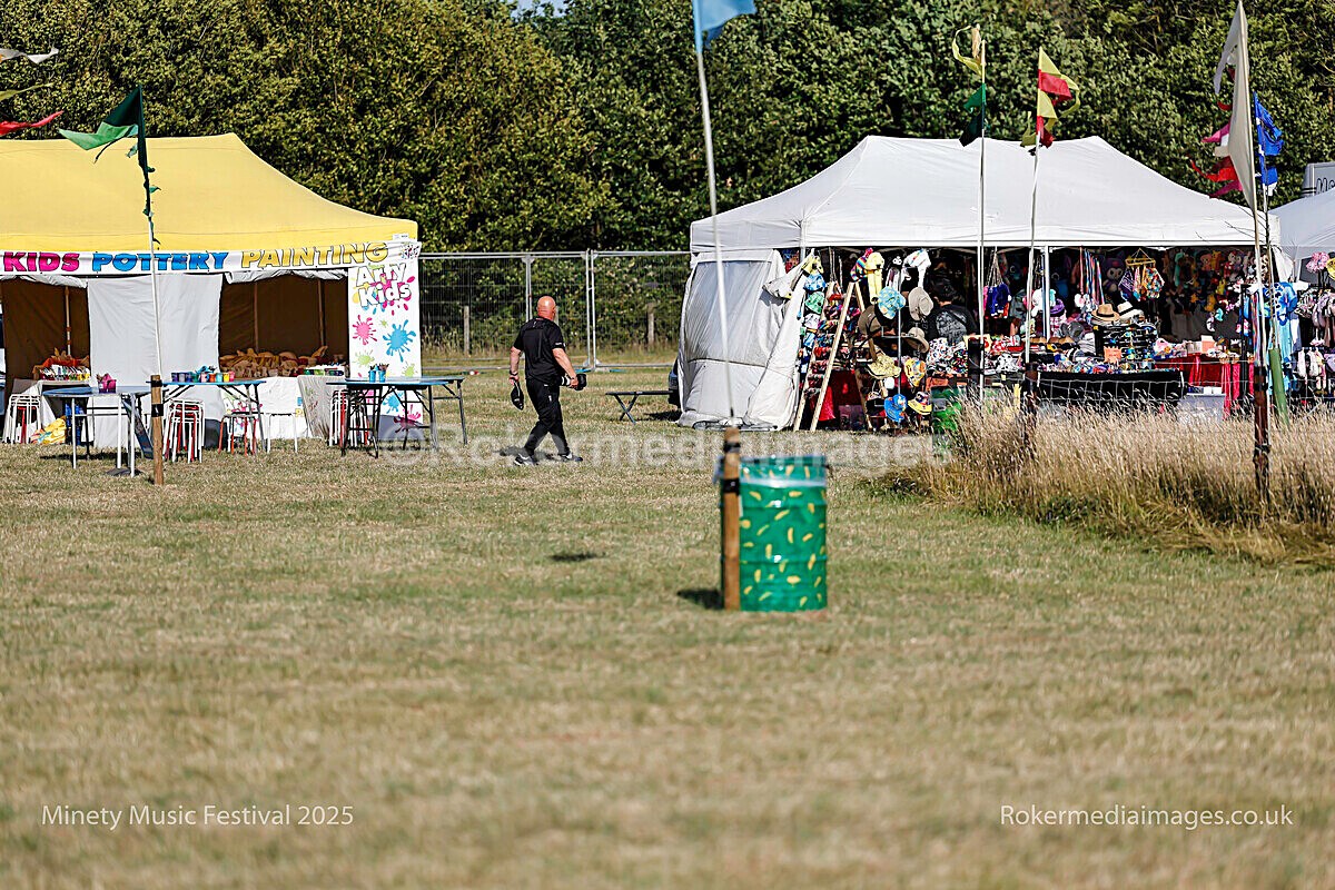 _MGL7382 - MINETY 2025