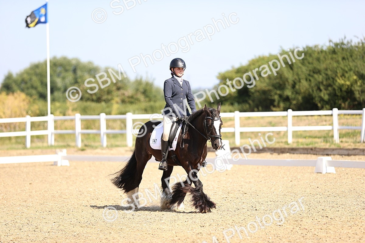 SBM_009169 - Novice 5 - 9.50-10.53