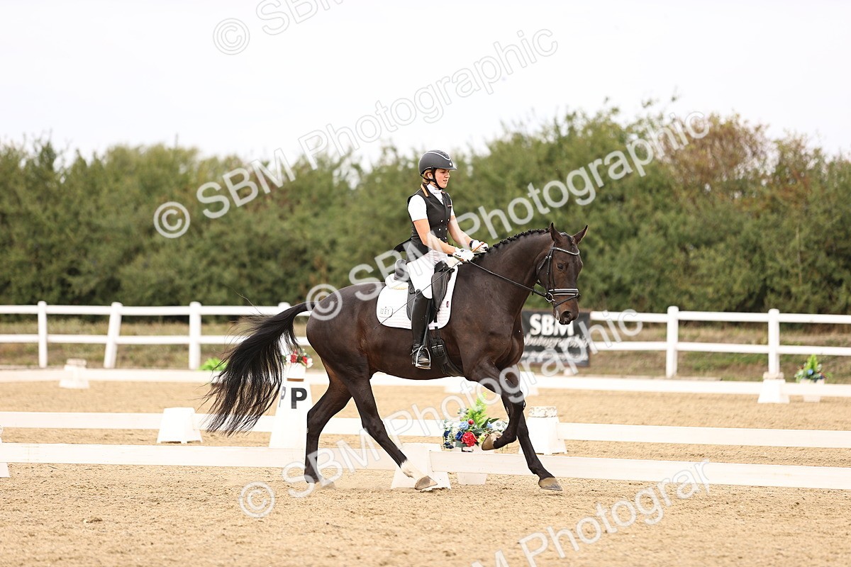 SBM_013942 - Class 4 - Novice 5 - 13.09-13.51