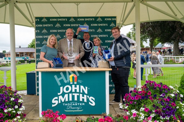 130724-Race 7-Ray Vonn-9684 - Race 7 5.25pm John Smith's Sprint Handicap