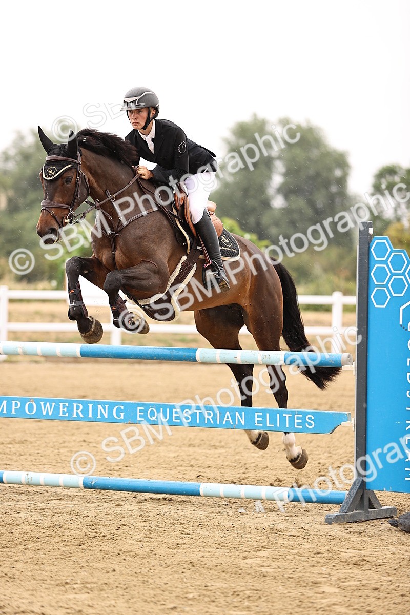 SBM_026536 - Class 12 - Amateur Championship Qualifier 1.05m